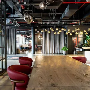 Hotell Radisson Red Brussels, Ixelles