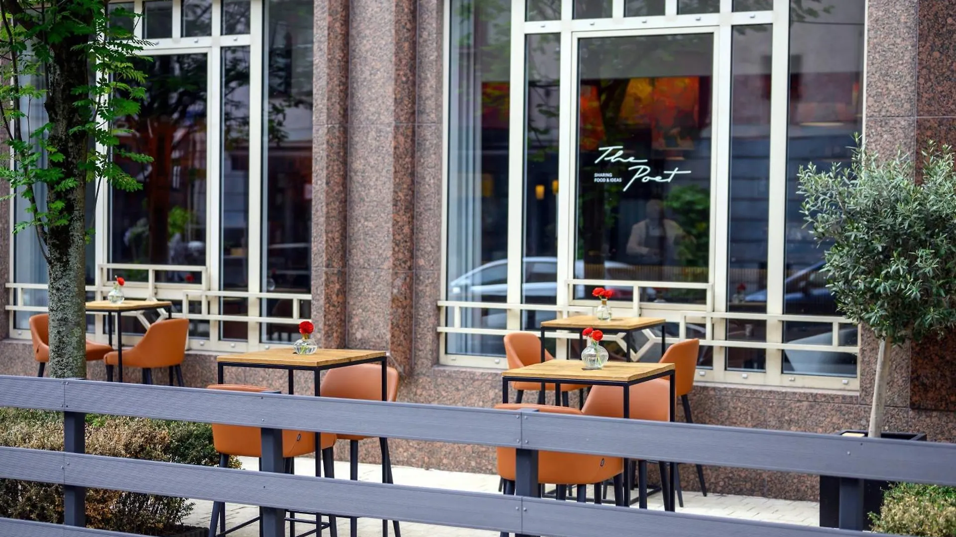 איקסל Renaissance Brussels Hotel 4*,  בלגיה